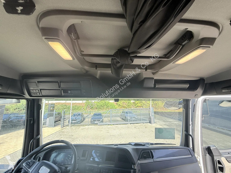 Влекач MAN 40.480 MAN  40.480 6x6 BB SA –...
