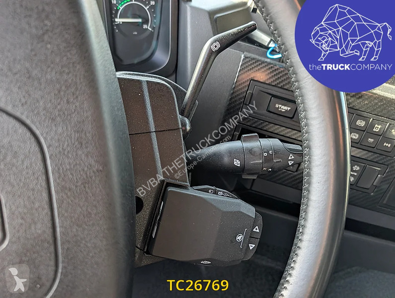 Ciągnik siodłowy Renault T 520