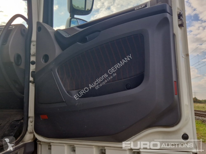 Cap tractor DAF XF480 FT