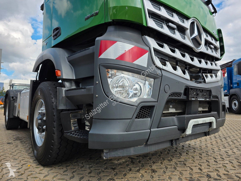 Mercedes 1843 | Nebenabtrieb tractor unit