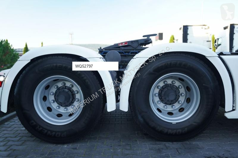 Tahač Scania S 580