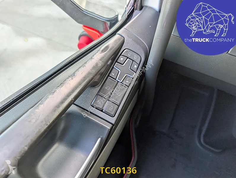 Traktor Volvo 500