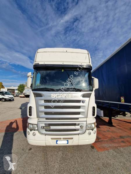 Nyergesvontató Scania 500