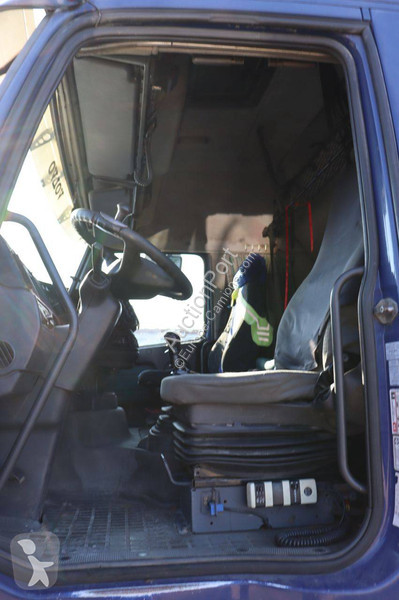 Traktor Volvo 460 Globetrotter