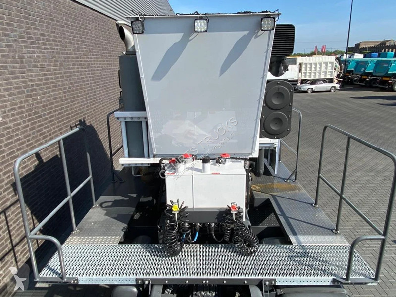 Traktor Mercedes TITAN 5 Z52-600 F TITAN 5...