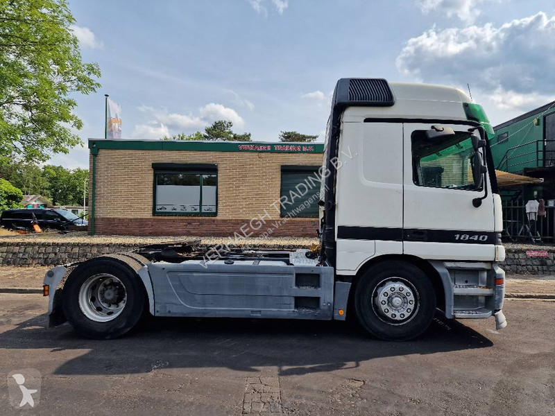 Traktor Mercedes 1840