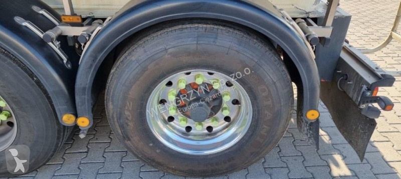 Conjunto rodoviário  Zestaw Mercedes Benz...