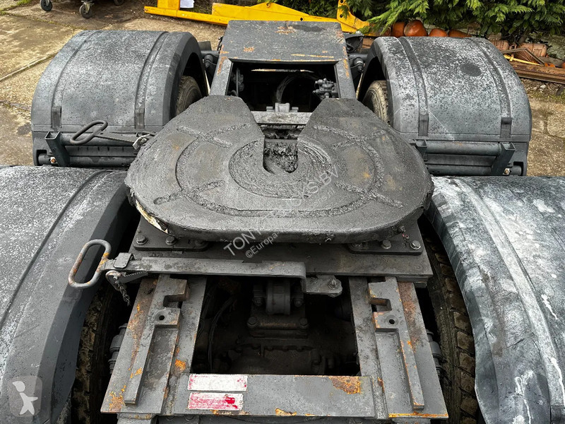 Trekker Mercedes AROCS 3 8X4 Tractor-unit...
