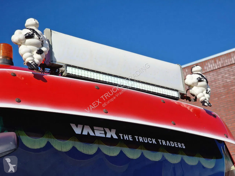 Traktor MAN 26.560 XXL 6x2/4 - Custom interior...