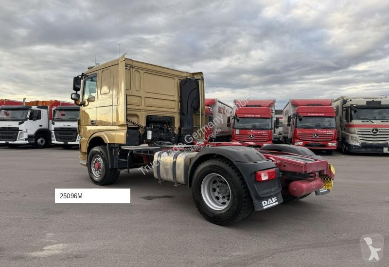 Traktor DAF XF530