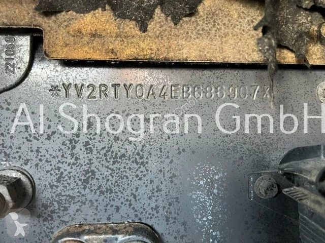 Tahač Volvo FH...