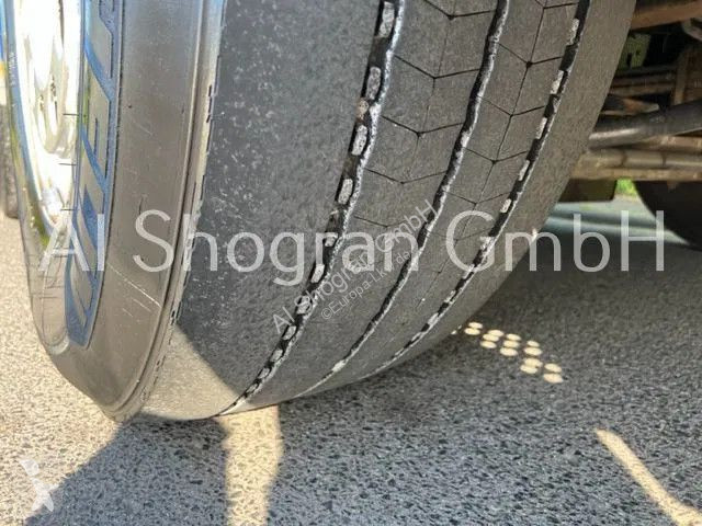 Tahač Mercedes 4155...