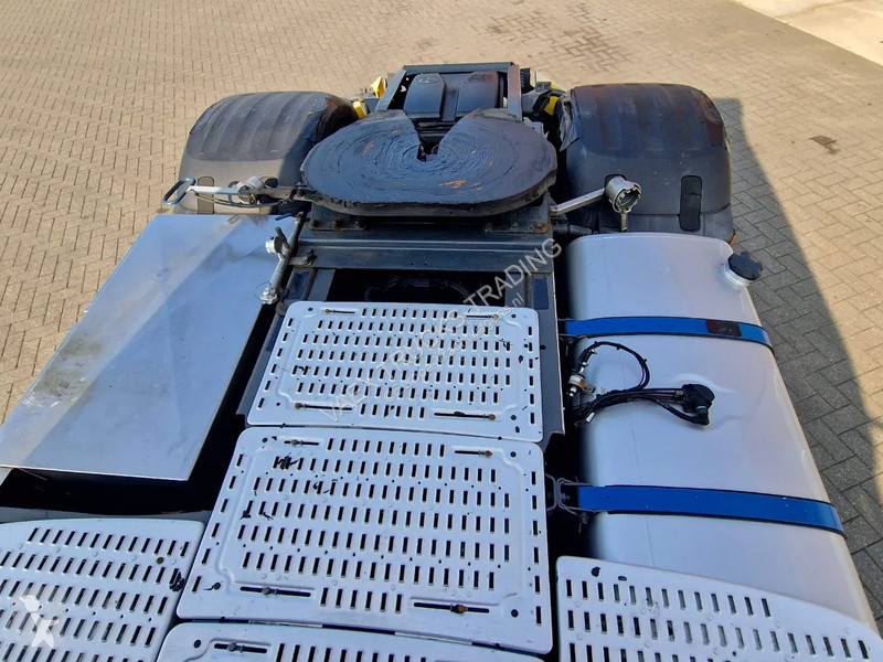 Tahač DAF SuperSpaceCab 4x2 - ADR/VLG - Leather...