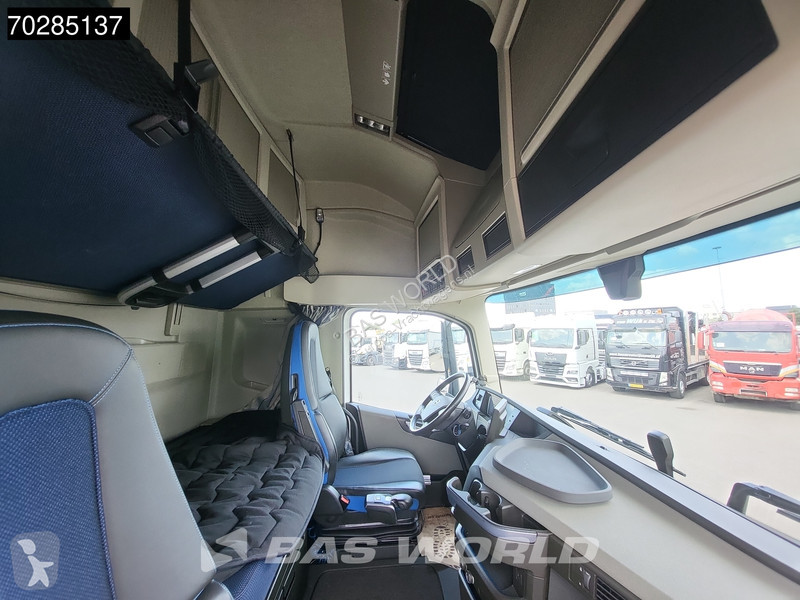 Traktor Volvo 500  4X2 XL VEB+ 2x Tanks ACC LED...