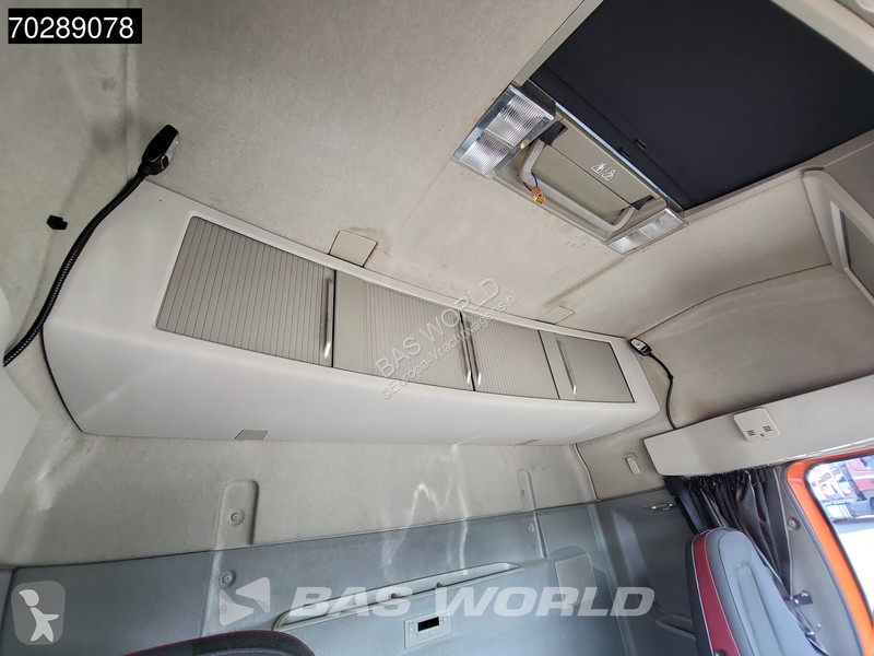 Tractor Volvo FH  FH 4X2 NL-Truck 2xTanks Navi...