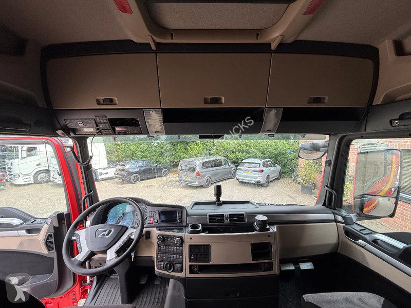 Tractor MAN 24.460 6x2 Midlift PTO Hydraulic NL...