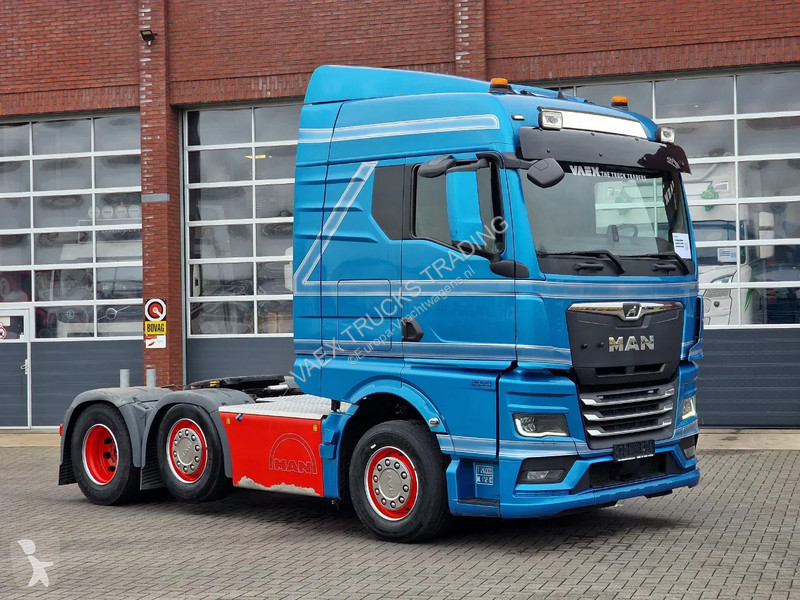 Traktor MAN 26.510 6x2 XLX - Full spoiler - Led...