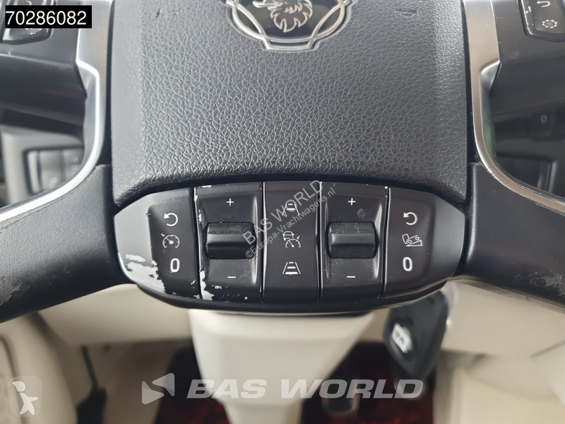 Tahač Scania S650 S 6X2 Special Interior!...