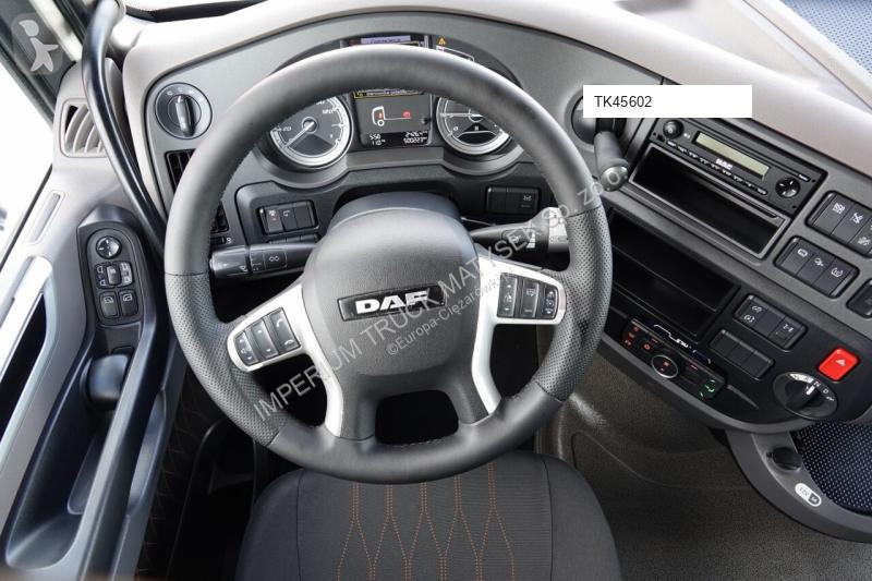 Traktor DAF XF 530