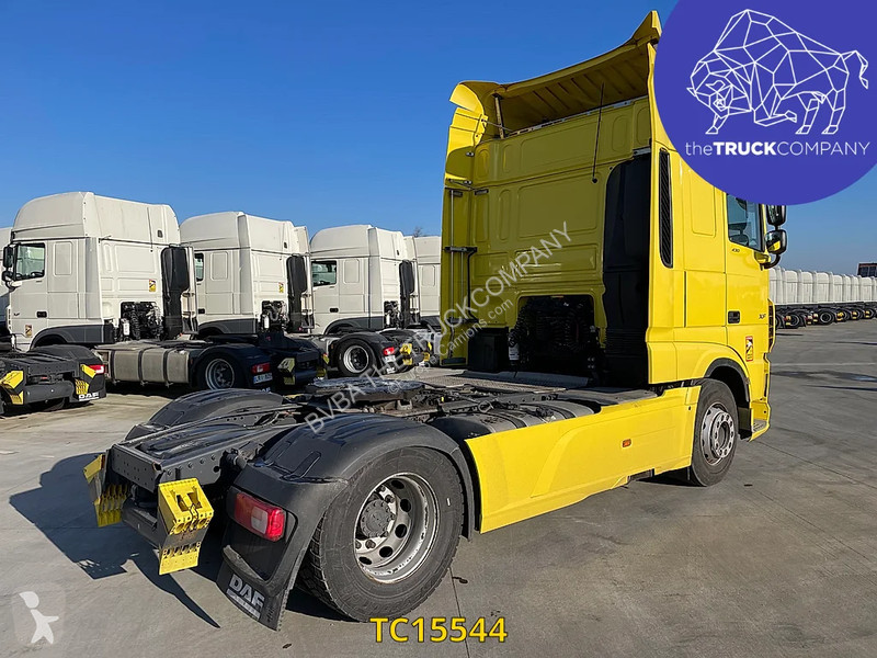 جرار DAF 430