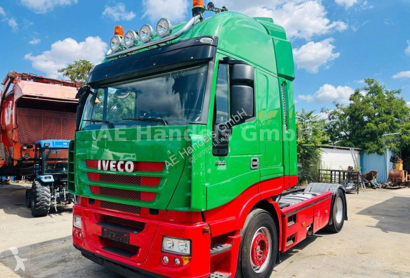 Tractor Iveco 560