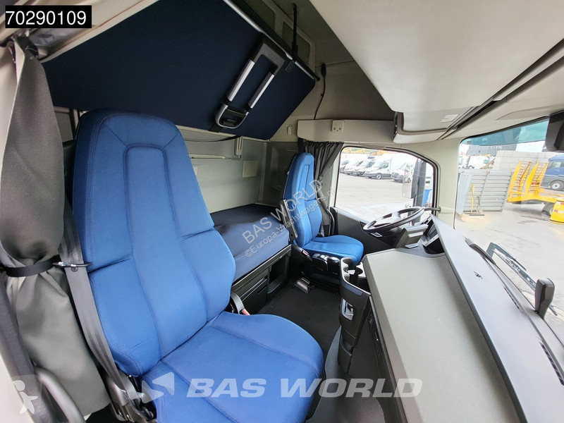 Traktor Volvo 500 4X2 XL VEB+ 2xTanks Navi LED...