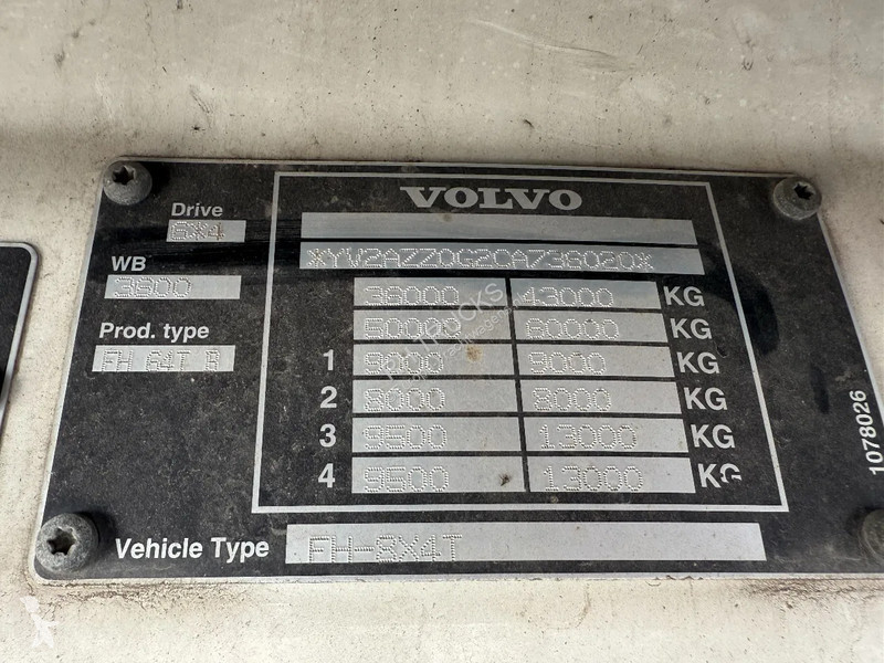 Traktor Volvo FH 16.750 8X4 - 160 TON + RETARDER