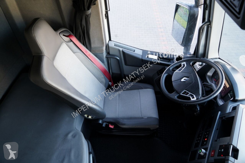 Tahač Renault T 460