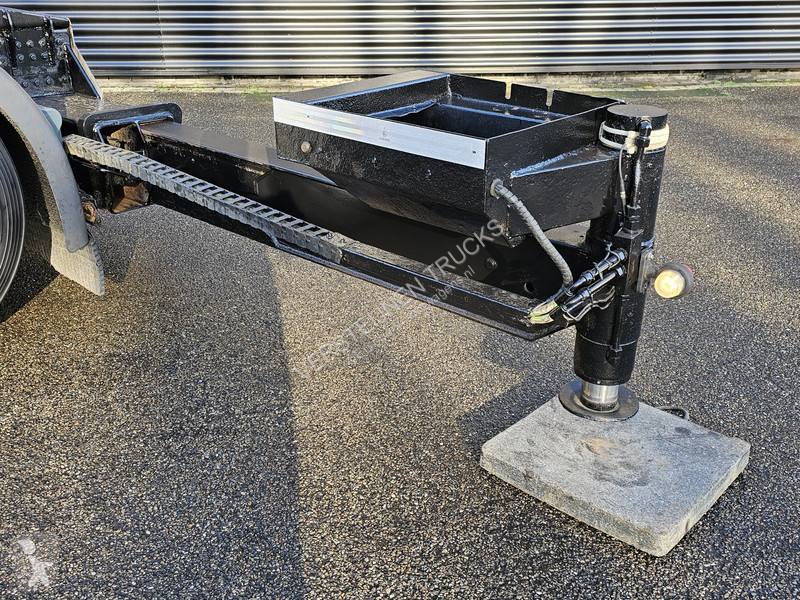 Traktor Scania 490 8x2 / HMF 85 T/M CANE +...