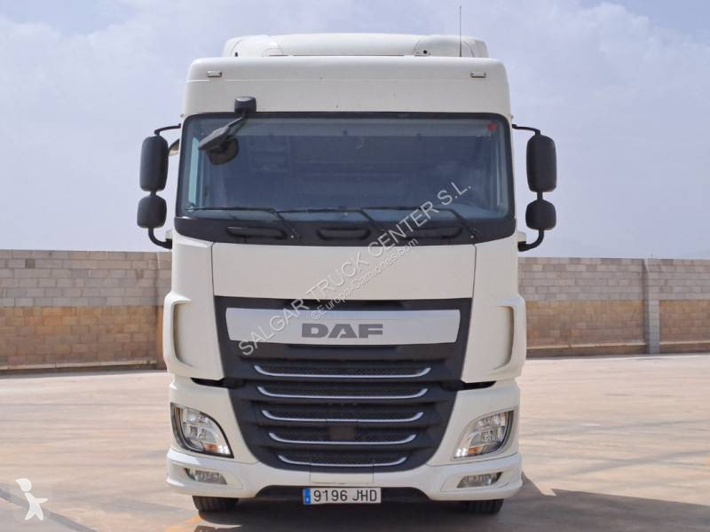 Traktor DAF