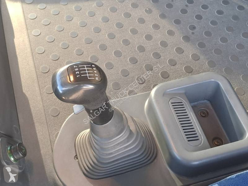 Traktor Iveco