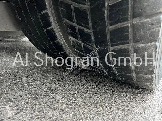 جرار Mercedes 1845 StreamSpace...