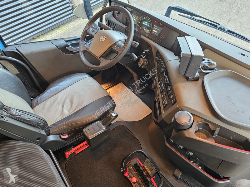 جرار Volvo FH420 6x2*4 / SEMITRAILER +...