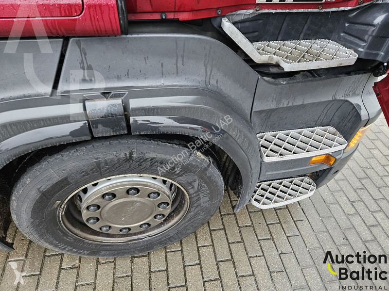جرار Scania R 440  4X2 MEB