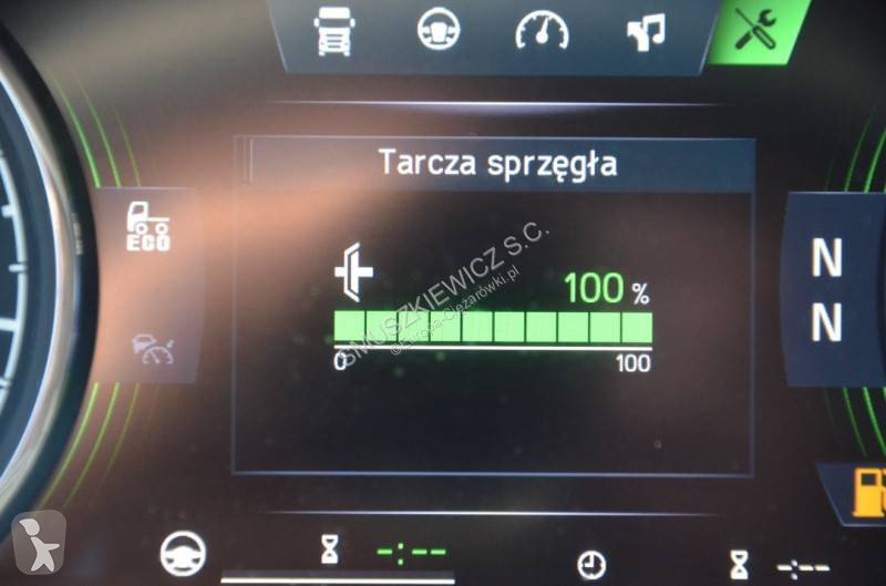 Влекач Scania