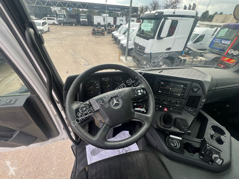 جرار Mercedes  2045 AS 4X4