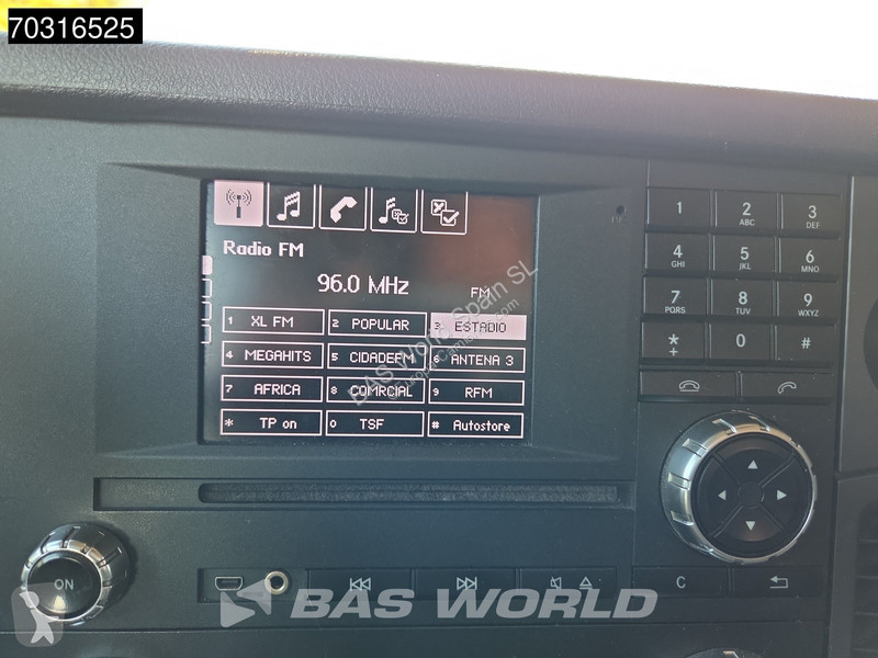جرار Mercedes 1843 4X2 ClassicSpace Retarder