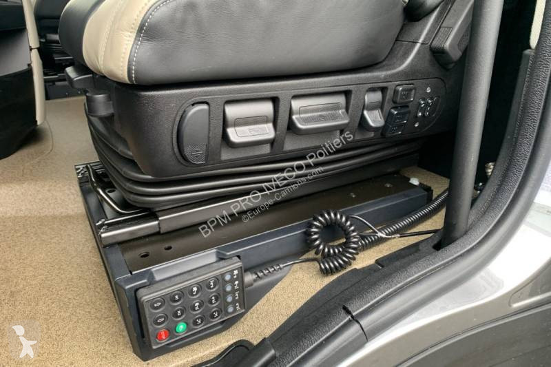 جرار Iveco