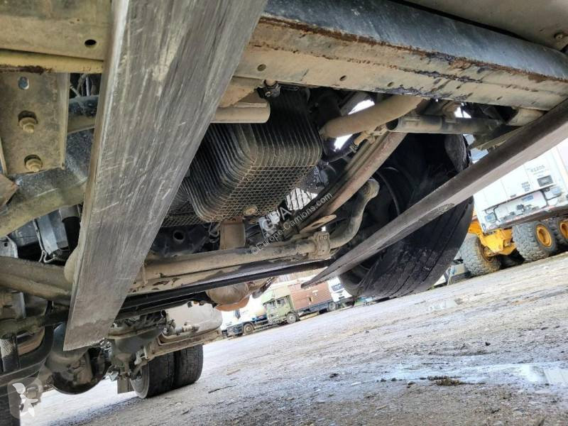 جرار Iveco
