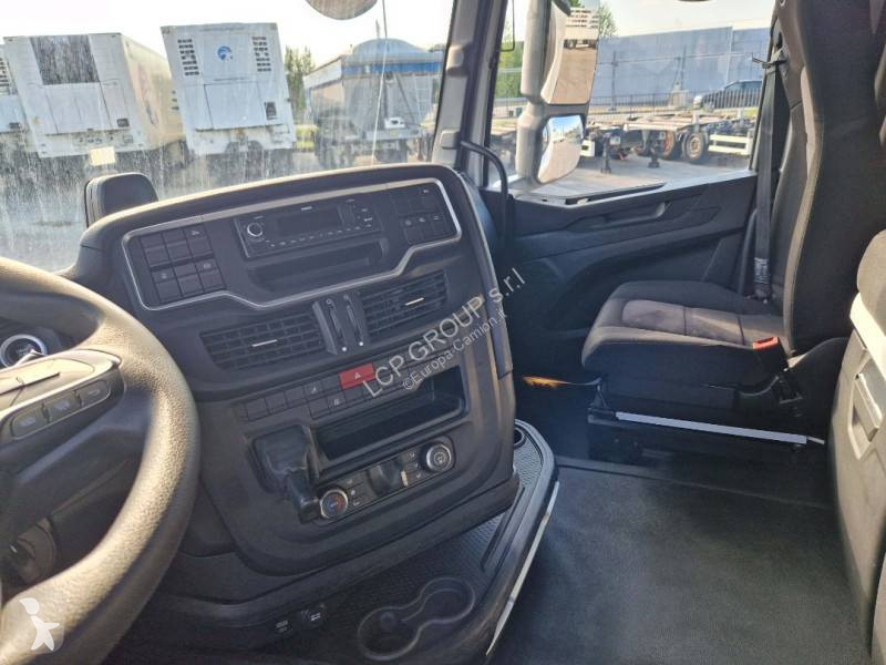 جرار Iveco