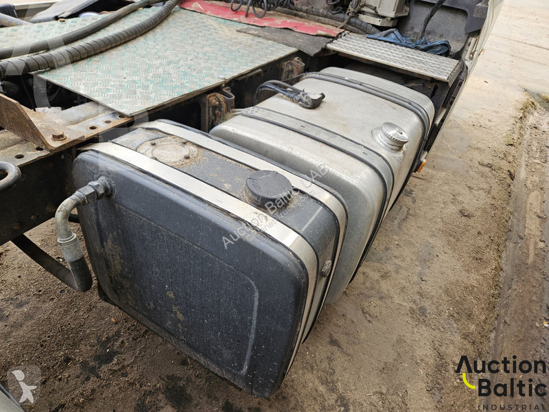 Traktor MAN 18.440