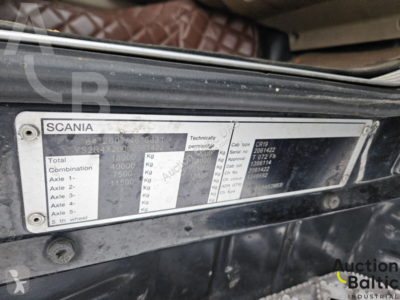 جرار Scania R4404X2MEB