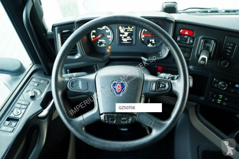 Cap tractor Scania