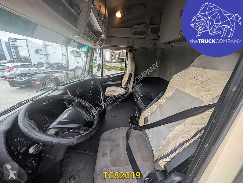 جرار Iveco 440 S42