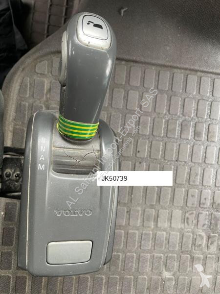جرار Volvo 400