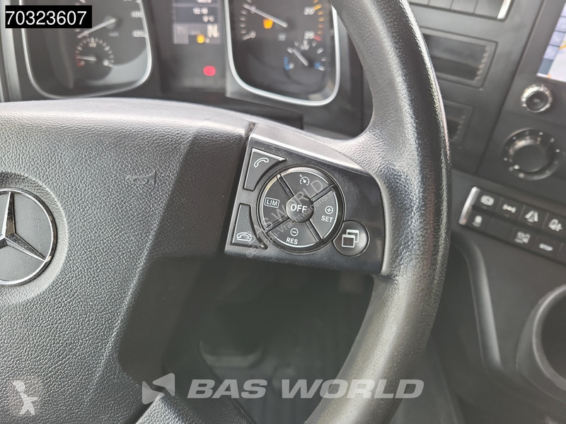 جرار Mercedes 1948 4X2 ClassicSpace Retarder Navi