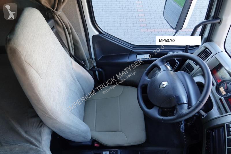 Влекач Renault 450