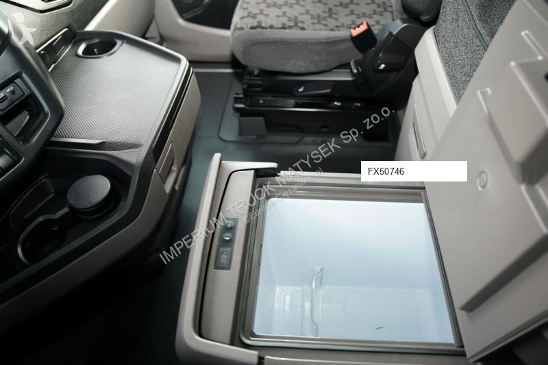جرار Scania S 500