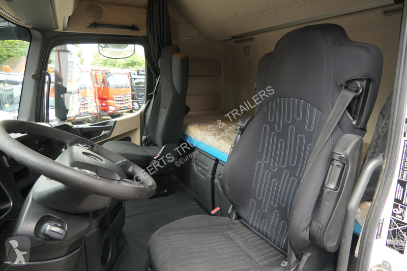Trekker Mercedes 1945 | Hydraulic | Retarder |...