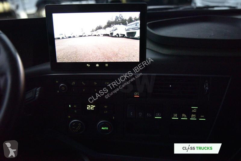 Traktor Volvo 500 Globetrotter XL